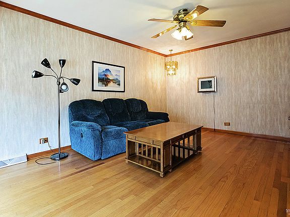 4th image of 4320 Kathleen Ln