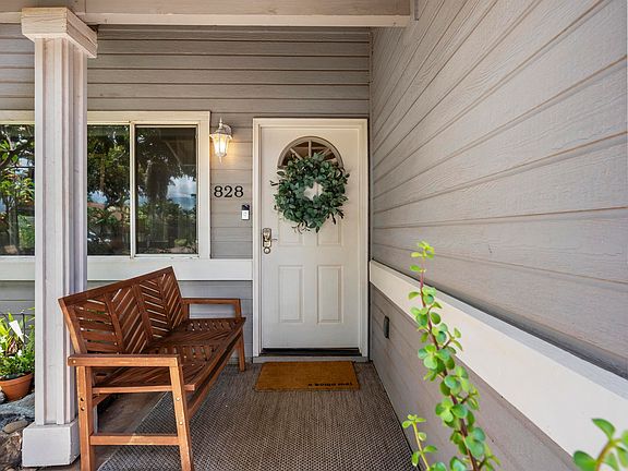 3rd image of 828 Mahealani St
