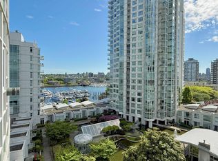 198 Aquarius Mews, Vancouver, BC V6Z 2Y4