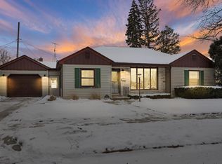 2575 Lincoln ROAD, Kenosha, WI 53143