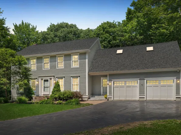64 Cedar Ridge Drive, Yarmouth, ME 04096