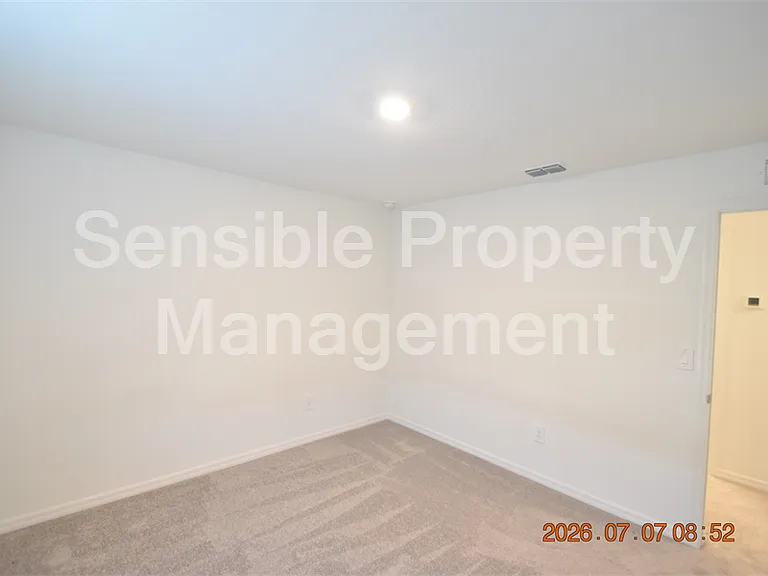 10056 Blazing Saddles Dr — Photo 5