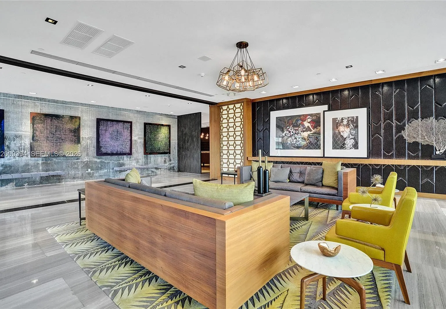 Two Midtown Miami Condo — Photo 2