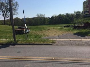 1116 N Springfield St, Berryville, AR 72616