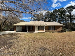 120 Elwood Rd, Jacksonville, NC 28546