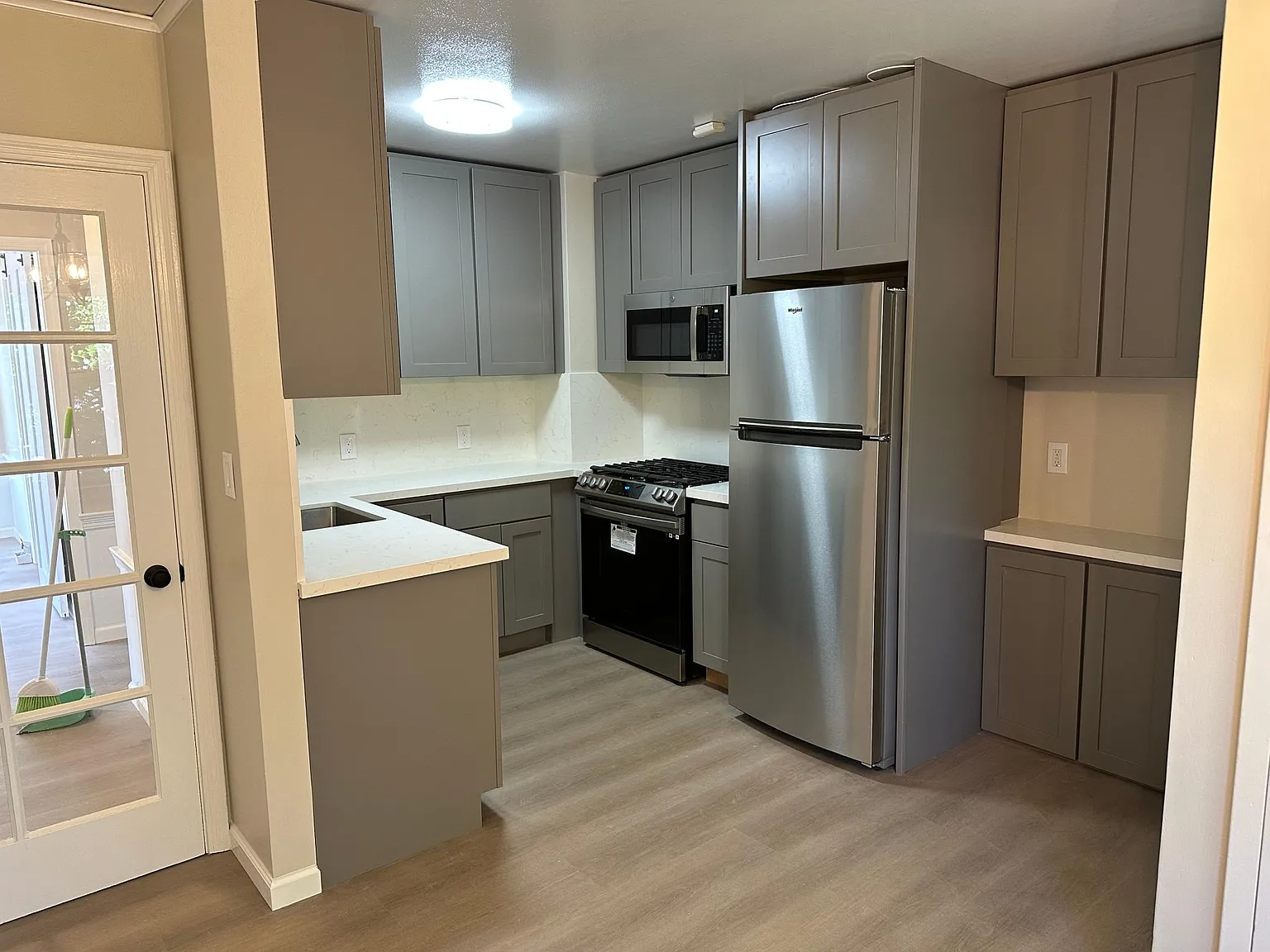 1 bed, 650 sqft, $2,750 — Photo 4