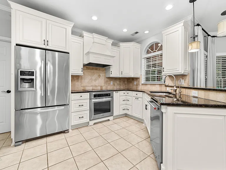 21510 Gulfstar Ct — Photo 12