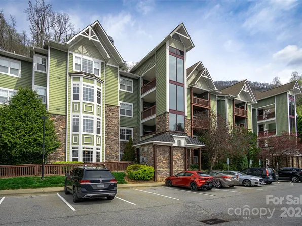 2000 Olde Eastwood Village Blvd #104, Asheville, NC 28803