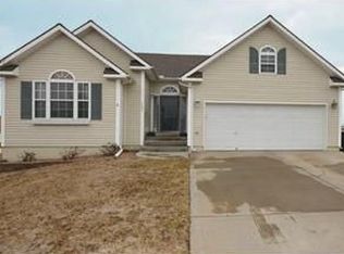 1201 River Run Dr, Platte City, MO 64079