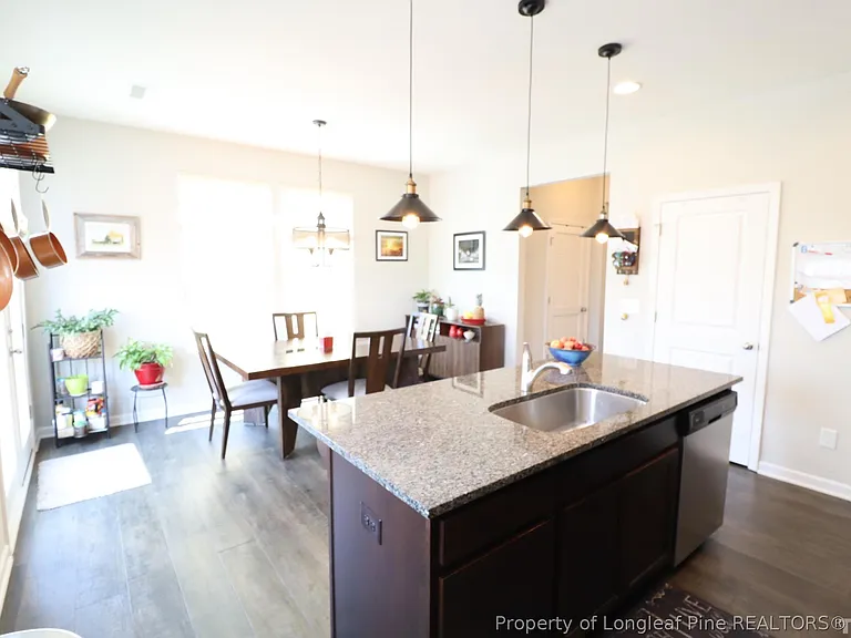 584 Grand Central Sta — Photo 25