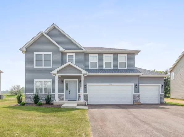 906 Hayden Dr, Yorkville, IL 60560