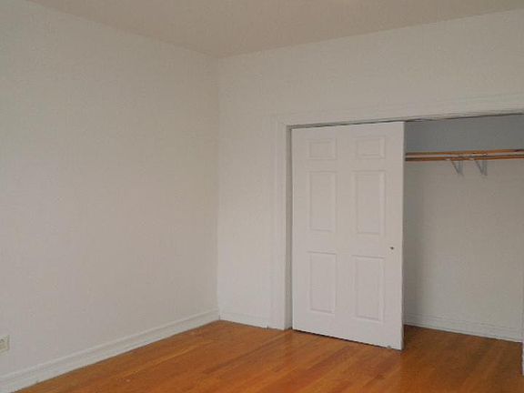 5th image of 446 Saint Johns Pl APT 2B