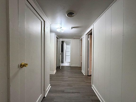 3rd image of 314 Irvan St