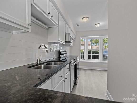 5th image of 504 Heritage Pkwy
