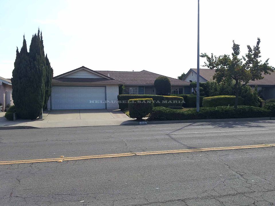 1st image of 1018 N College Dr