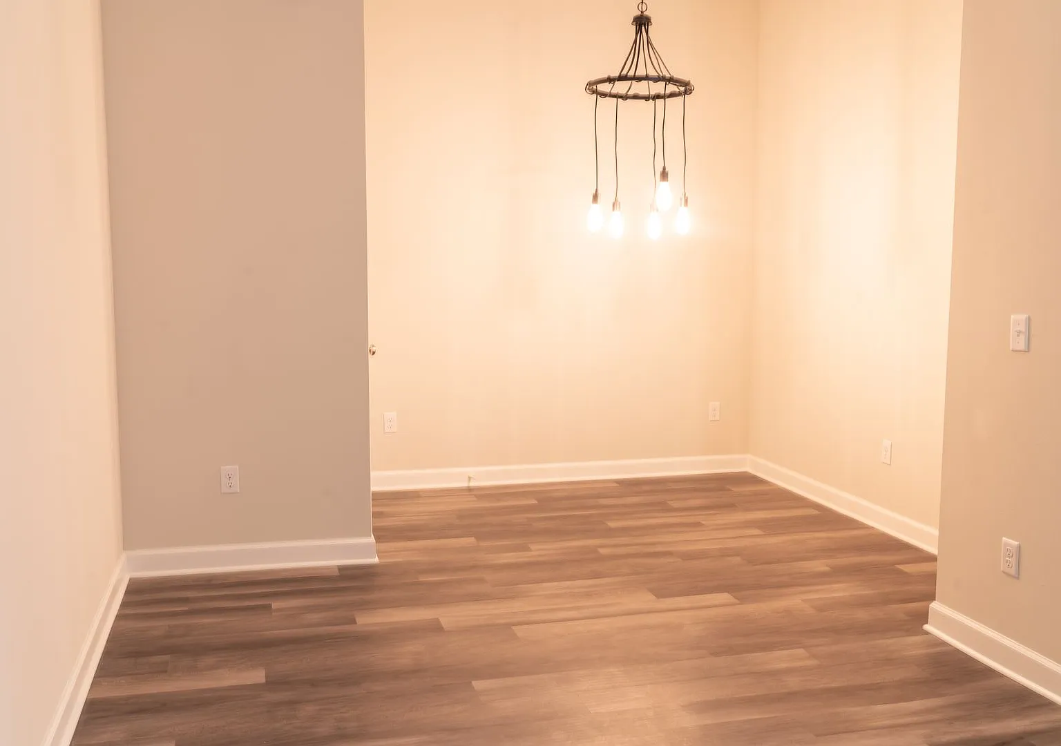 Weiskopf Lofts LLC — Photo 3