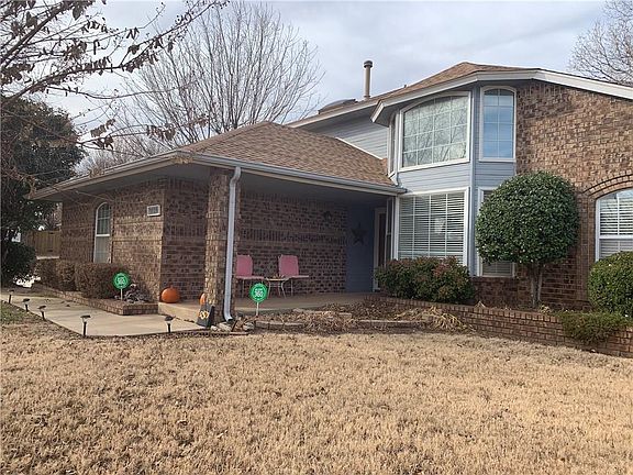 5th image of 9129 NW 99th Pl