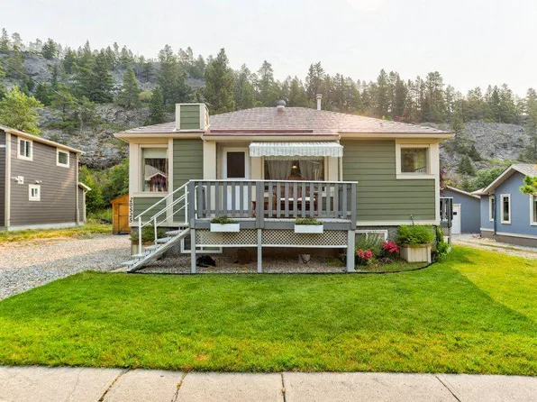 20525 W 25th Ave, Crowsnest Pass, AB T0K 0C0