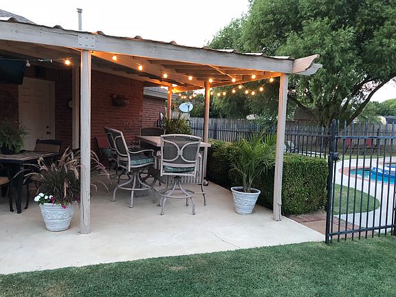 5th image of 8407 Saratoga Ave