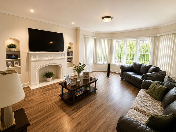 5th image of 7414 S Chappel Ave