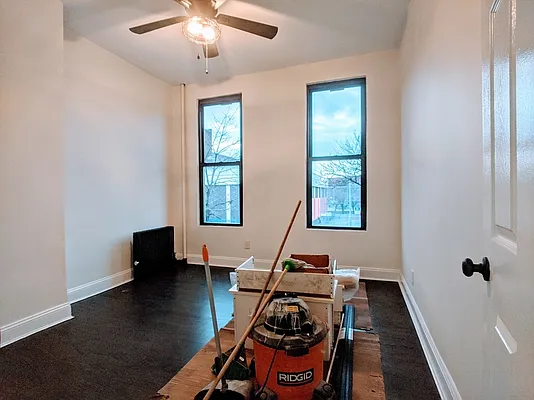 Rented by Nooklyn NYC LLC | media 8