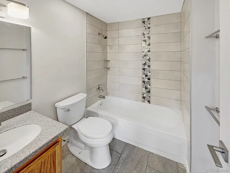 8651 E Dry Creek Rd #627 — Photo 11