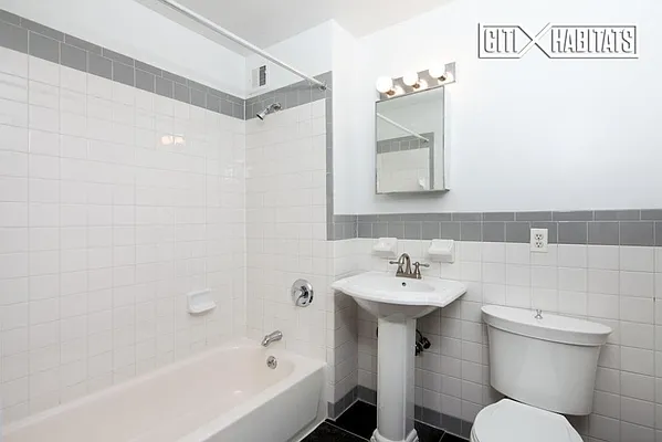 Rented by Citi Habitats | media 40