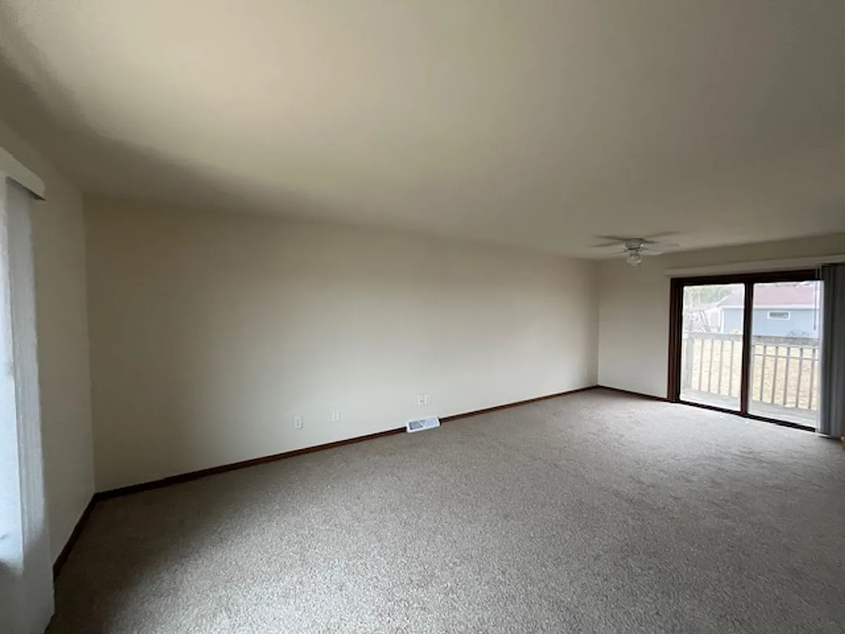 Building Photo - 533 Harvard Court 2626 Dr