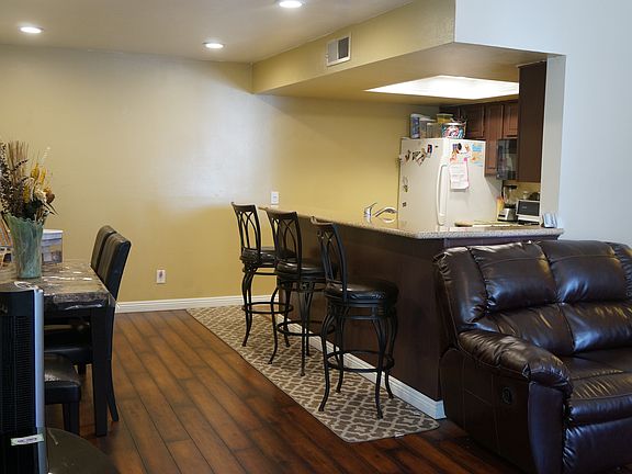 Open Kitchen