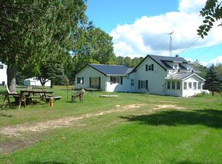 9217 E Baseline Rd, White Cloud, MI 49349