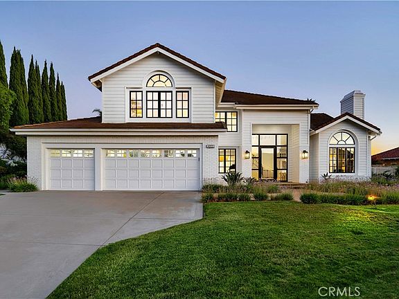 3rd image of 4855 Green Crest Dr