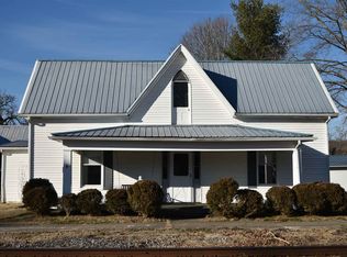 403 E 3rd St, Augusta, KY 41002