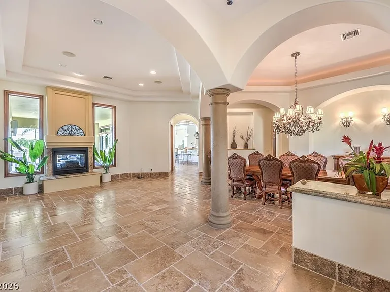 2780 El Camino Rd — Photo 26