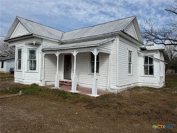 2nd image of 316 W Seideman St
