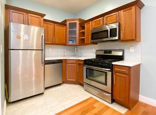 555 Eastern Pkwy APT 3A, Brooklyn, NY 11216