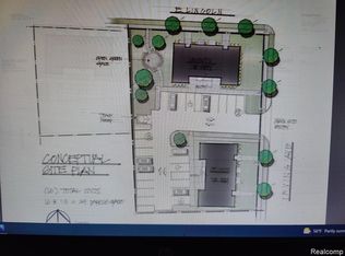 720 E Lincoln Ave, Royal Oak, MI 48067