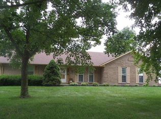 1415 Boone Aire Rd, Florence, KY 41042