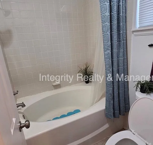 1261 Carlyle Park Cir — Photo 14