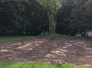 2905 Tecumseh Dr, Benton Harbor, MI 49022