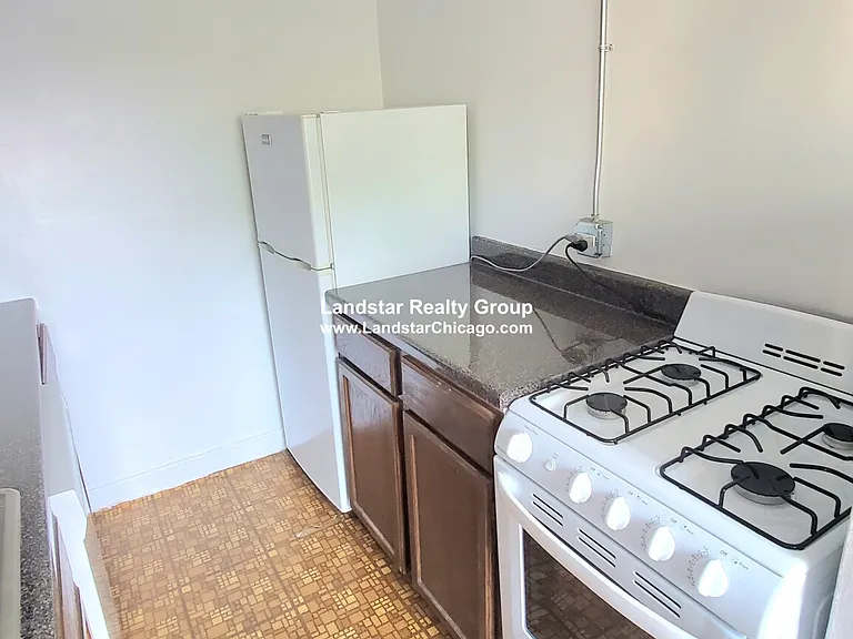 4866 N Magnolia Ave #211 — Photo 8