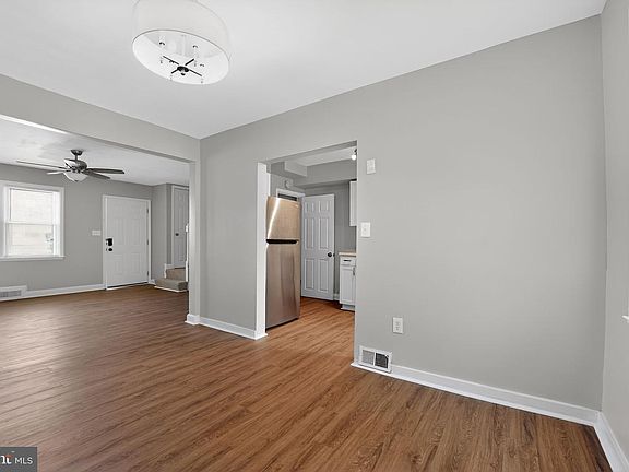 3rd image of 1015 Witherspoon Rd