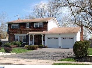 1 Sandtown Ter, Hamilton, NJ 08690