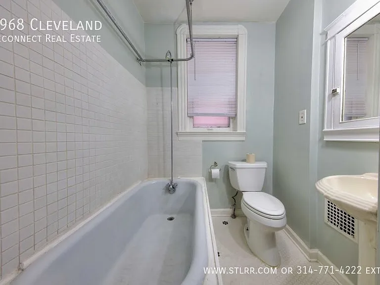 3968 Cleveland Ave — Photo 10