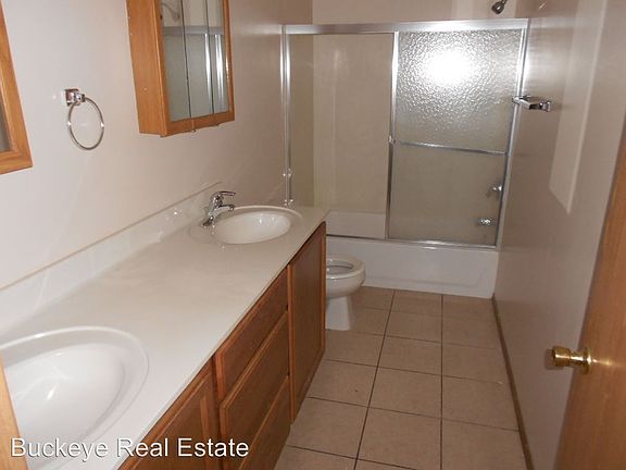 5th image of 53 E 12th Ave APT C