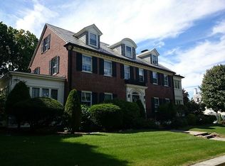 32 Houston St, West Roxbury, MA 02132