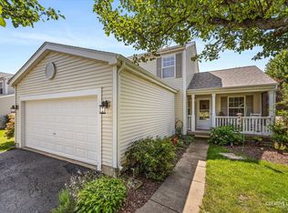 1817 Thornapple Way, Aurora, IL 60504