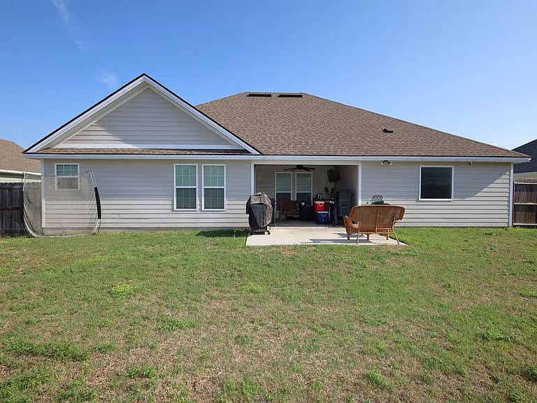 124 Floyd McNeal Dr — Photo 15