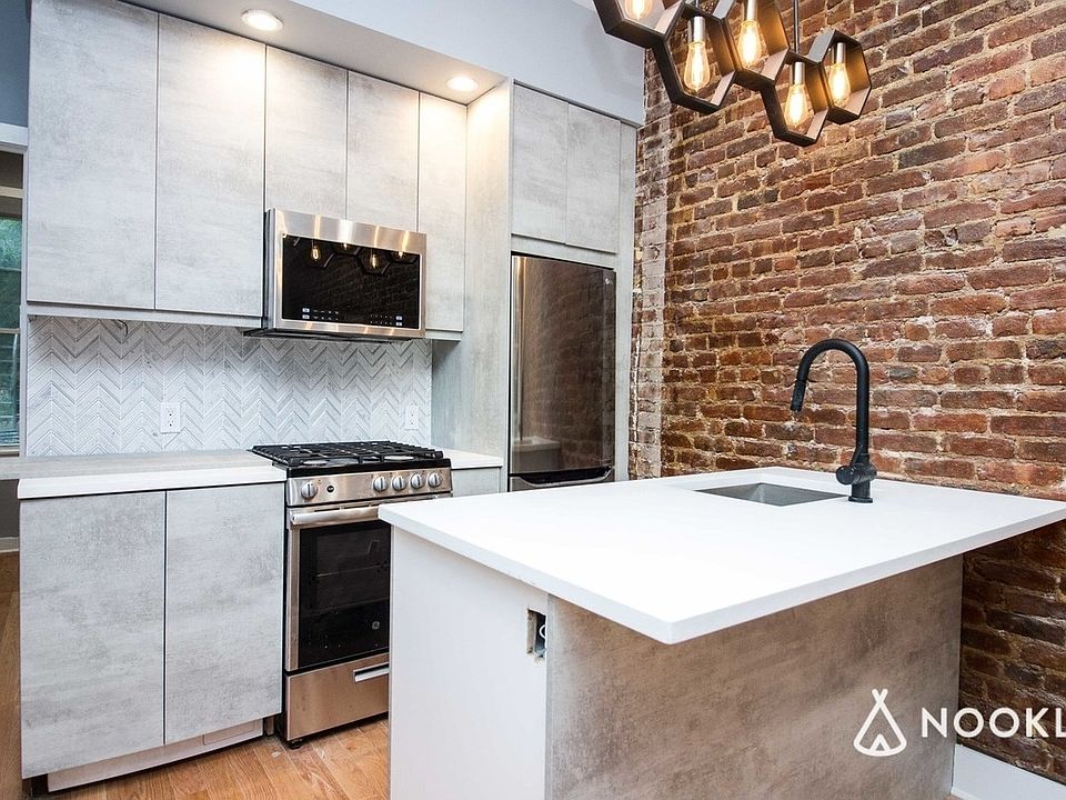 1st image of 145 Somers St #2R