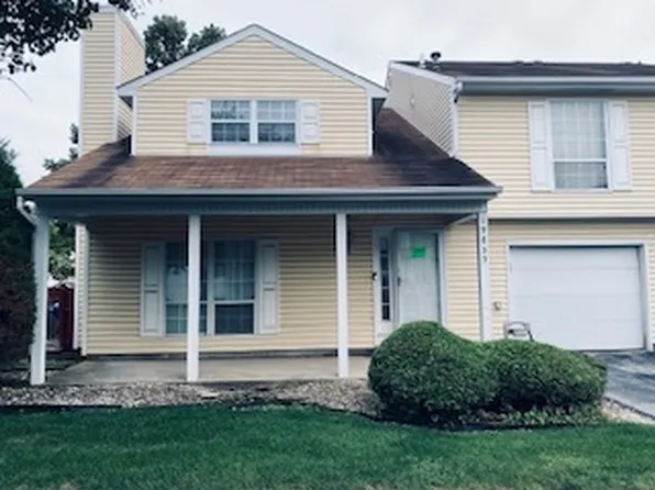 19435 Hickory Pl, Country Club Hills, IL 60478