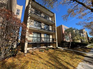 2740 W Farragut Ave #1, Chicago, IL 60625